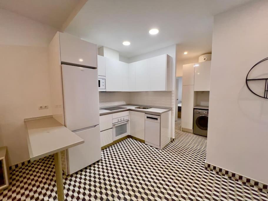 Rockside Residences La Linea N1 * La Línea de la Concepción
