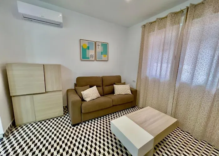 Rockside Residences Suites La Linea N1