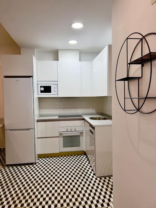 Rockside Residences La Linea N1 Apartamento